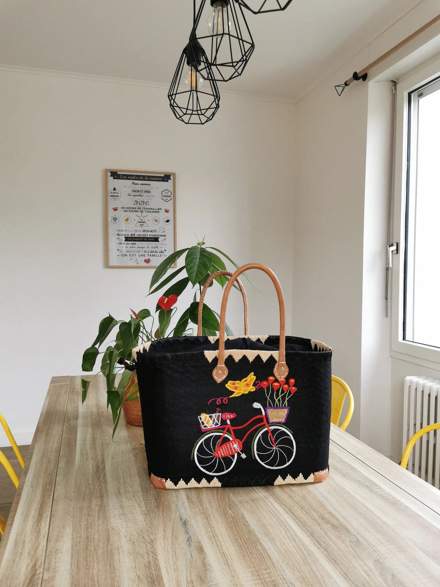 Panier tournée fleurie